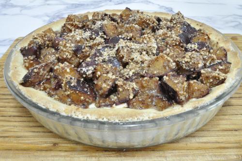 Jak uvařit švestkový koláč s tvarohem? Snadné recept, připravený za 45 - 60 minut